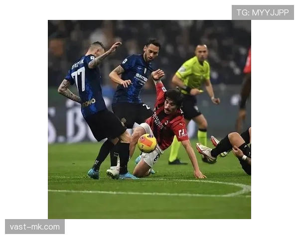 托纳利状态回暖,赛场表现闪耀展现策略与激情 托纳利状态回暖,赛场表现闪耀展现策略与激情