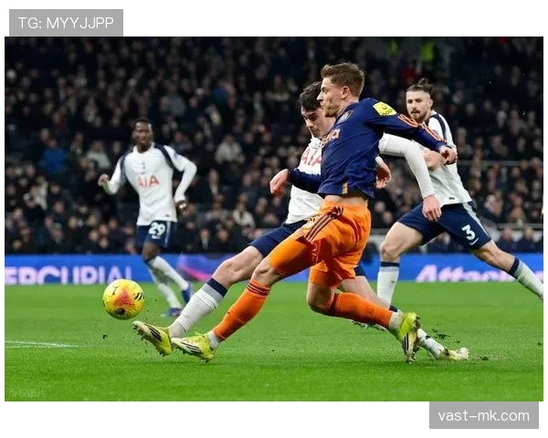 热刺再遭失利,体系漏洞显现,问题对赛季走势形成制约 热刺再遭失利,体系漏洞显现,问题对赛季走势形成制约