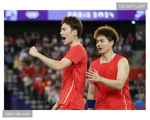 梁伟铿，训练像机器人，消费像富二代，整个人画风太跳跃了