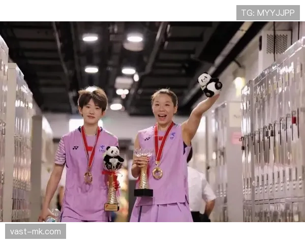 贾一凡又换新豪车了？听说是粉丝都被他这生活费震惊到怀疑人生